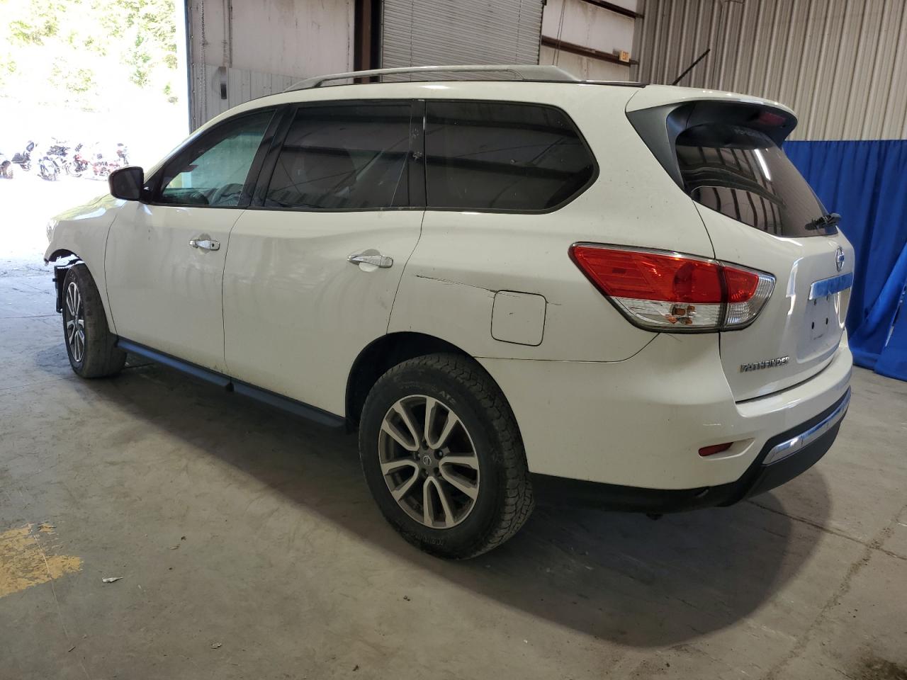 Lot #2765475428 2015 NISSAN PATHFINDER