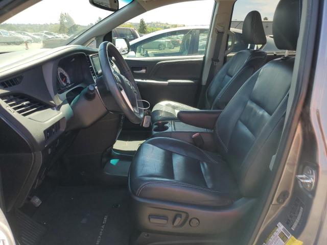 2017 TOYOTA SIENNA SE 5TDXZ3DC9HS880134