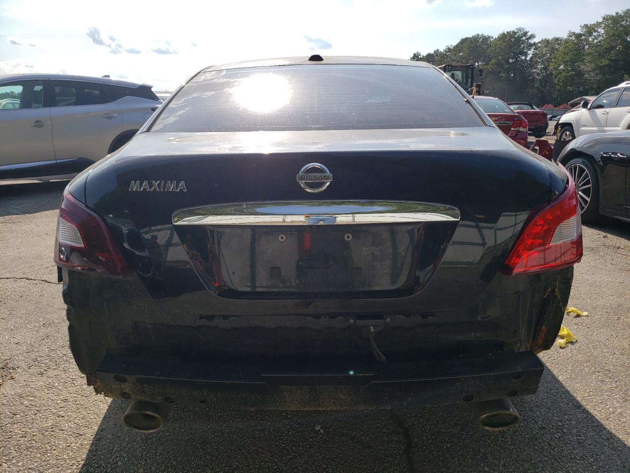 Lot #2753266796 2011 NISSAN MAXIMA S