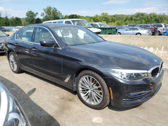 VIN WBAJA7C38HG904324 2017 BMW 5 Series, 530 XI no.4