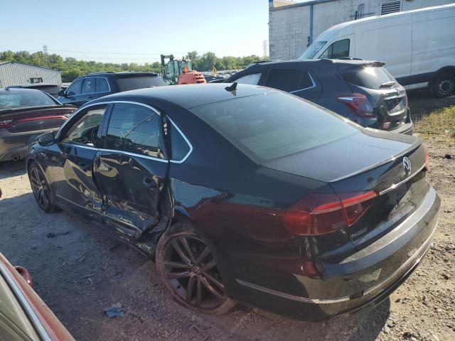 2017 VOLKSWAGEN PASSAT R-L - 1VWDT7A31HC074576