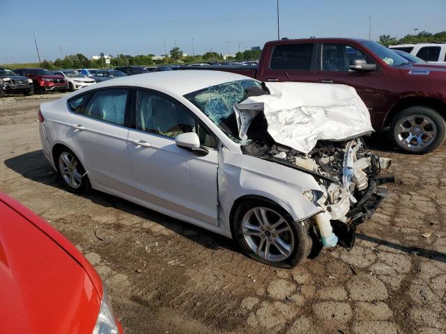 VIN 3FA6P0H77JR129318 2018 Ford Fusion, SE no.4