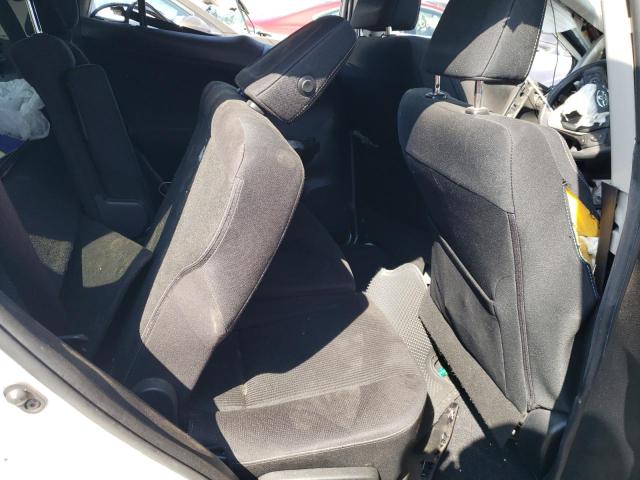 2015 TOYOTA RAV4 XLE - JTMRFREV8FJ022751