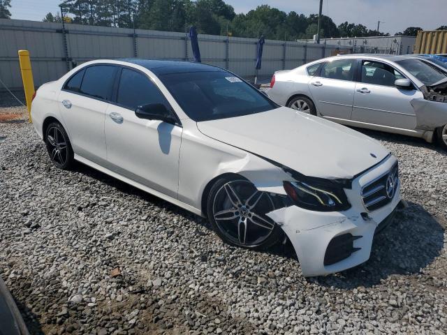 VIN WDDZF4JB5KA631293 2019 Mercedes-Benz E-Class, 300 no.4