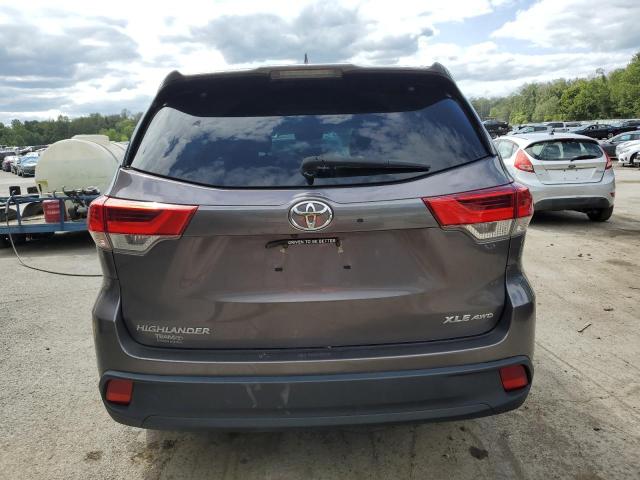 VIN 5TDJZRFH3KS576998 2019 Toyota Highlander, SE no.6