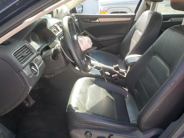 2015 VOLKSWAGEN PASSAT S - 1VWAT7A30FC039530