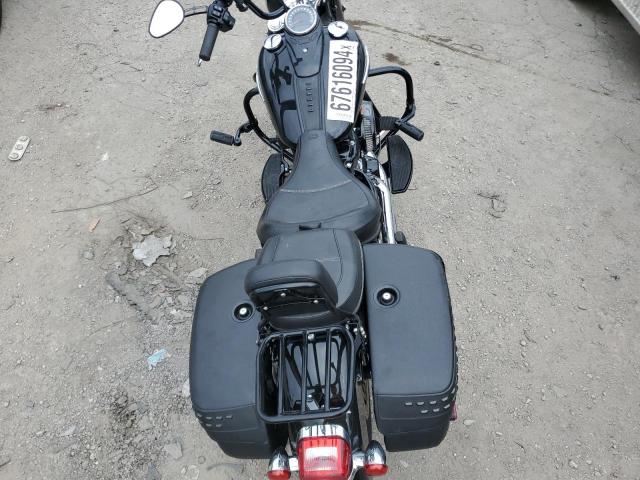 2018 HARLEY-DAVIDSON FLHCS HERI 1HD1YBK13JC078933