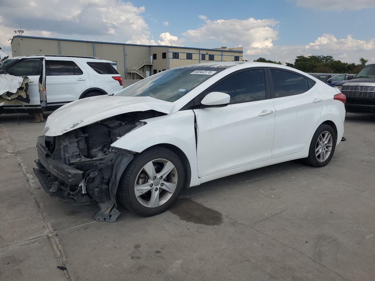 Hyundai Elantra 2013 UD