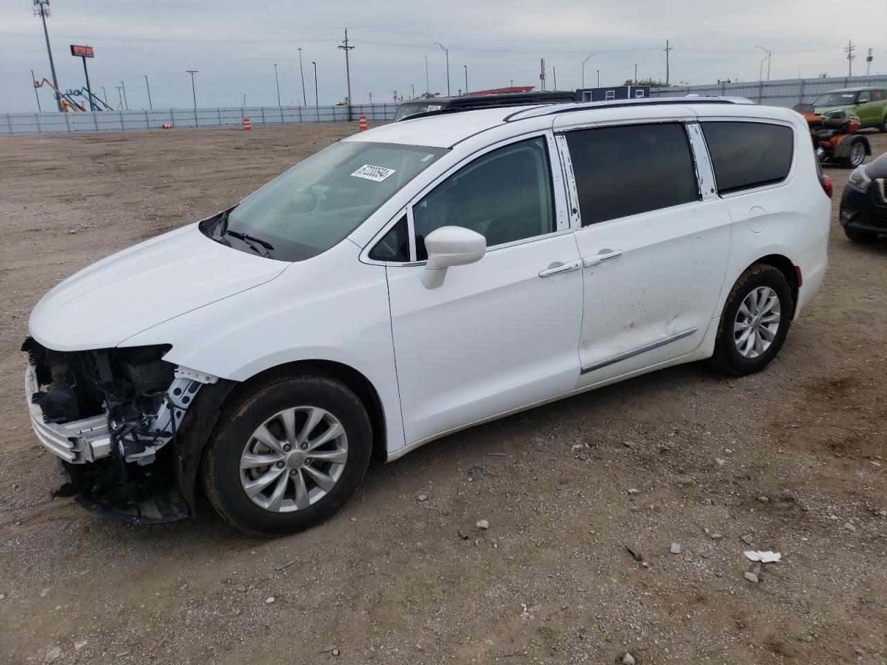 Lot #2942799743 2019 CHRYSLER PACIFICA T