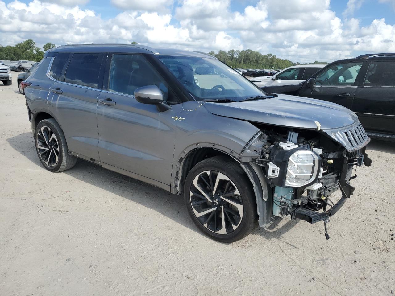 Lot #2943096420 2022 MITSUBISHI OUTLANDER