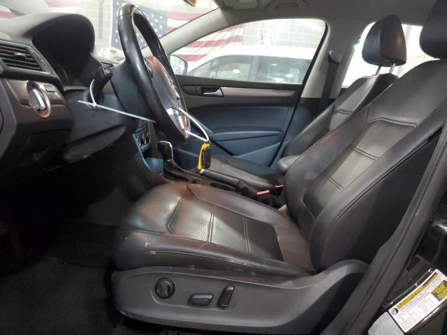 2015 VOLKSWAGEN PASSAT S - 1VWAS7A32FC097531