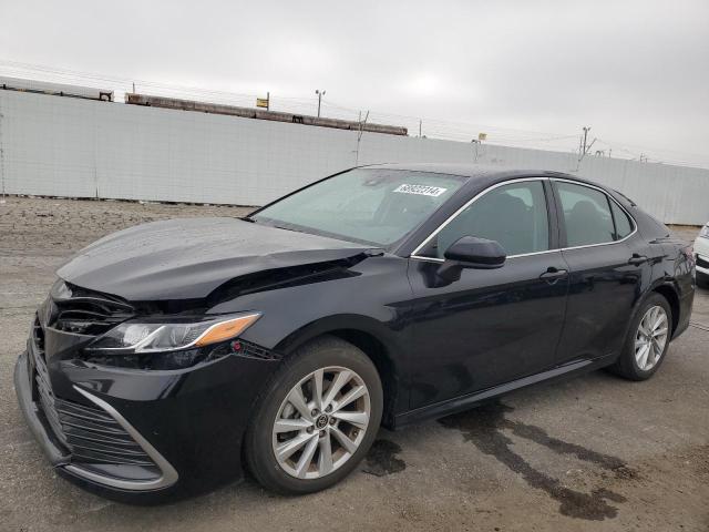 VIN 4T1C11AK9NU716889 2022 Toyota Camry, LE no.1