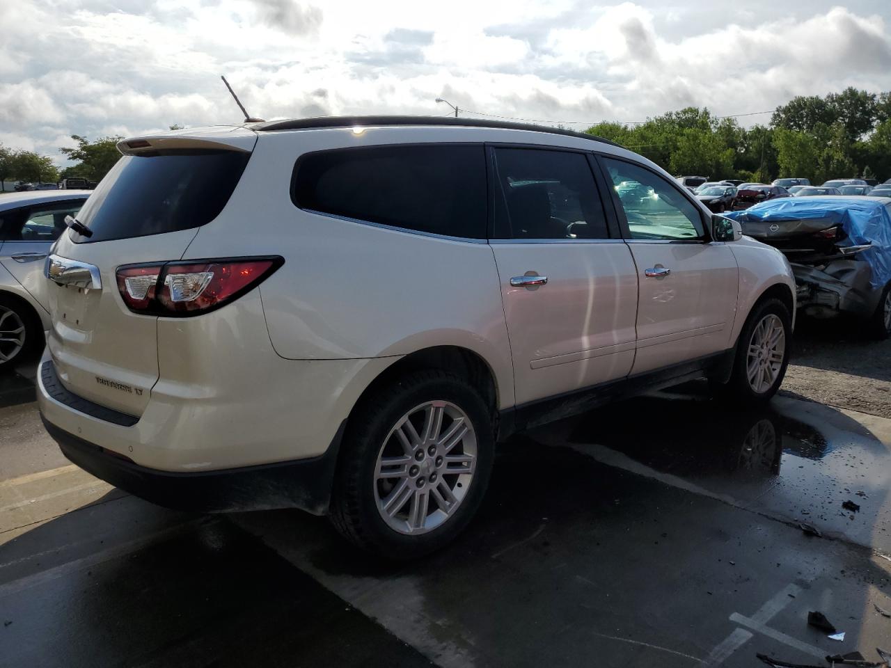 Lot #2736348830 2014 CHEVROLET TRAVERSE L