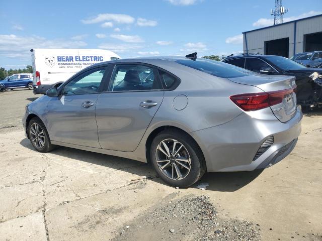 VIN 3KPF24AD5PE589738 2023 KIA Forte, LX no.2