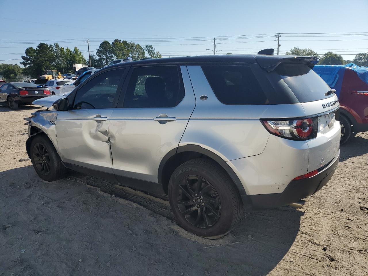 Lot #2972206198 2017 LAND ROVER DISCOVERY