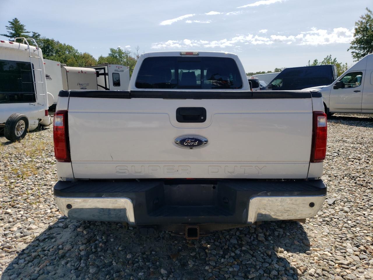 Lot #3033120021 2016 FORD F350 SUPER