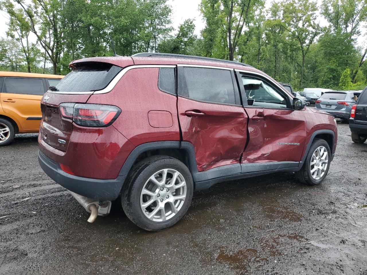 Lot #2988545321 2022 JEEP COMPASS LA