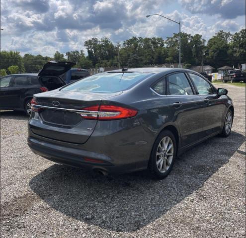 VIN 3FA6P0H79HR344368 2017 Ford Fusion, SE no.4