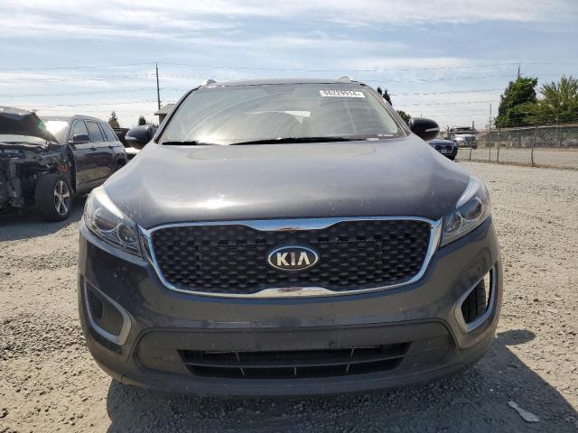 VIN 5XYPG4A3XJG375240 2018 KIA Sorento, LX no.5