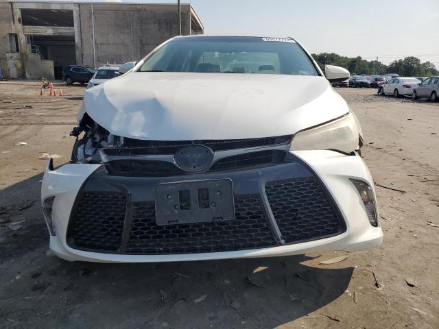 VIN 4T1BF1FK5FU495752 2015 Toyota Camry, LE no.5