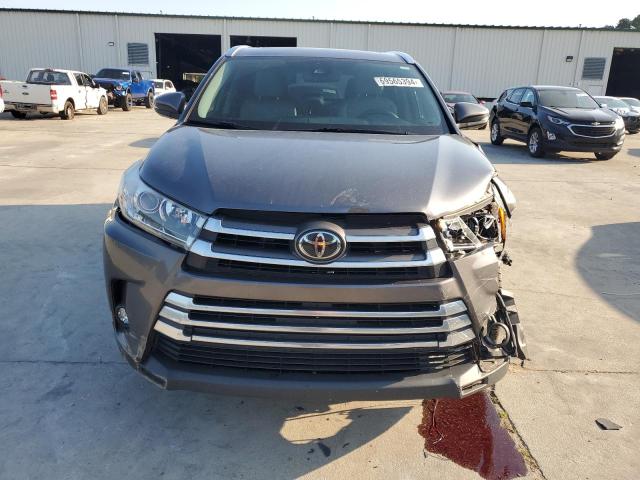 VIN 5TDYZRFH8JS239580 2018 Toyota Highlander, Limited no.5