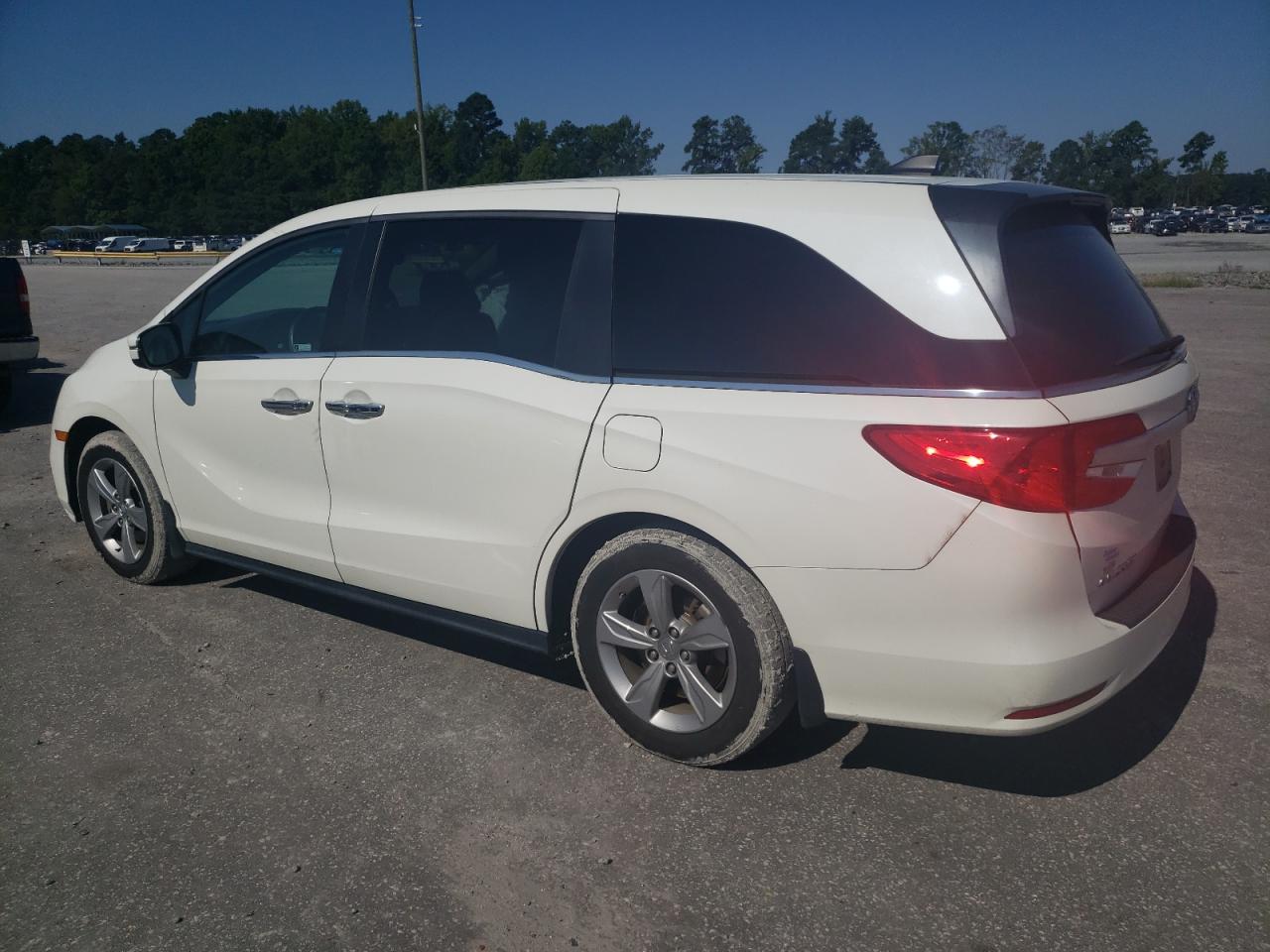 Lot #2823881165 2019 HONDA ODYSSEY EX