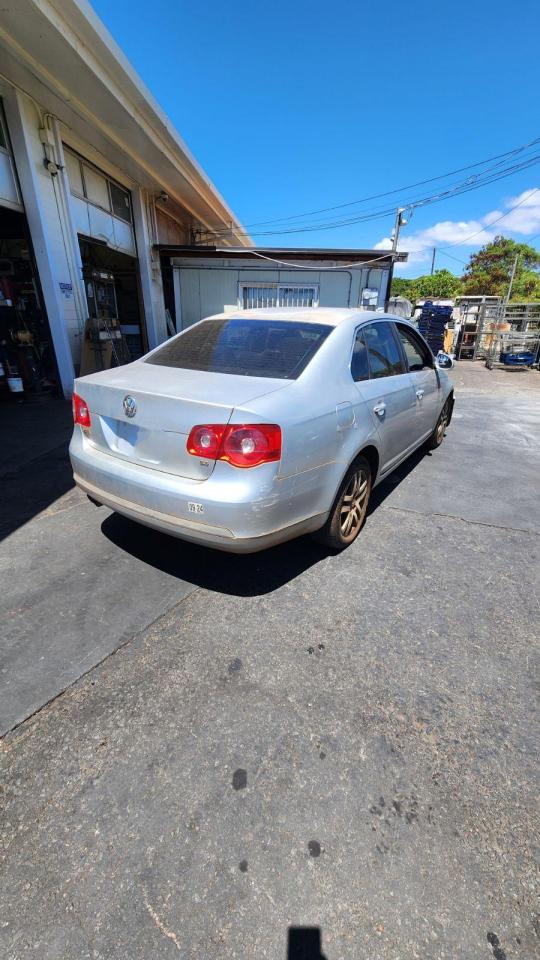 Lot #2807399975 2006 VOLKSWAGEN JETTA 2.5