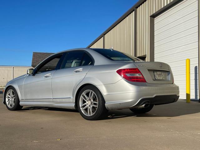 VIN WDDGF4HB0DR266054 2013 Mercedes-Benz C-Class, 250 no.3