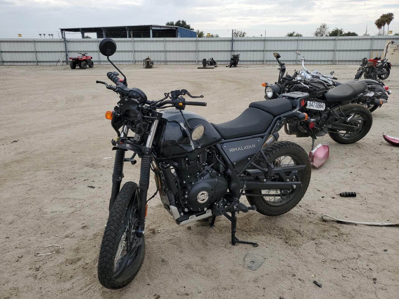 Royal Enfield Motors HIMALAYAN 2023 