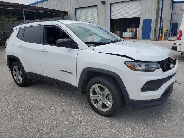 VIN 3C4NJDBNXRT607252 2024 Jeep Compass, Latitude no.4