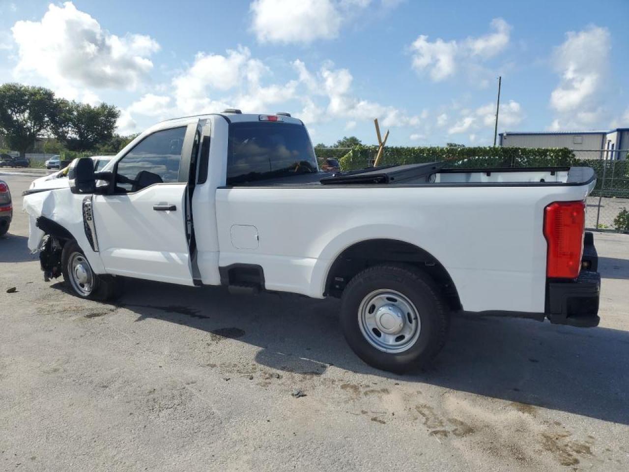 Lot #2733284246 2023 FORD F250 SUPER