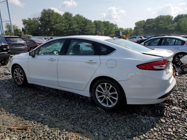 VIN 3FA6P0HD8HR362558 2017 Ford Fusion, SE no.2