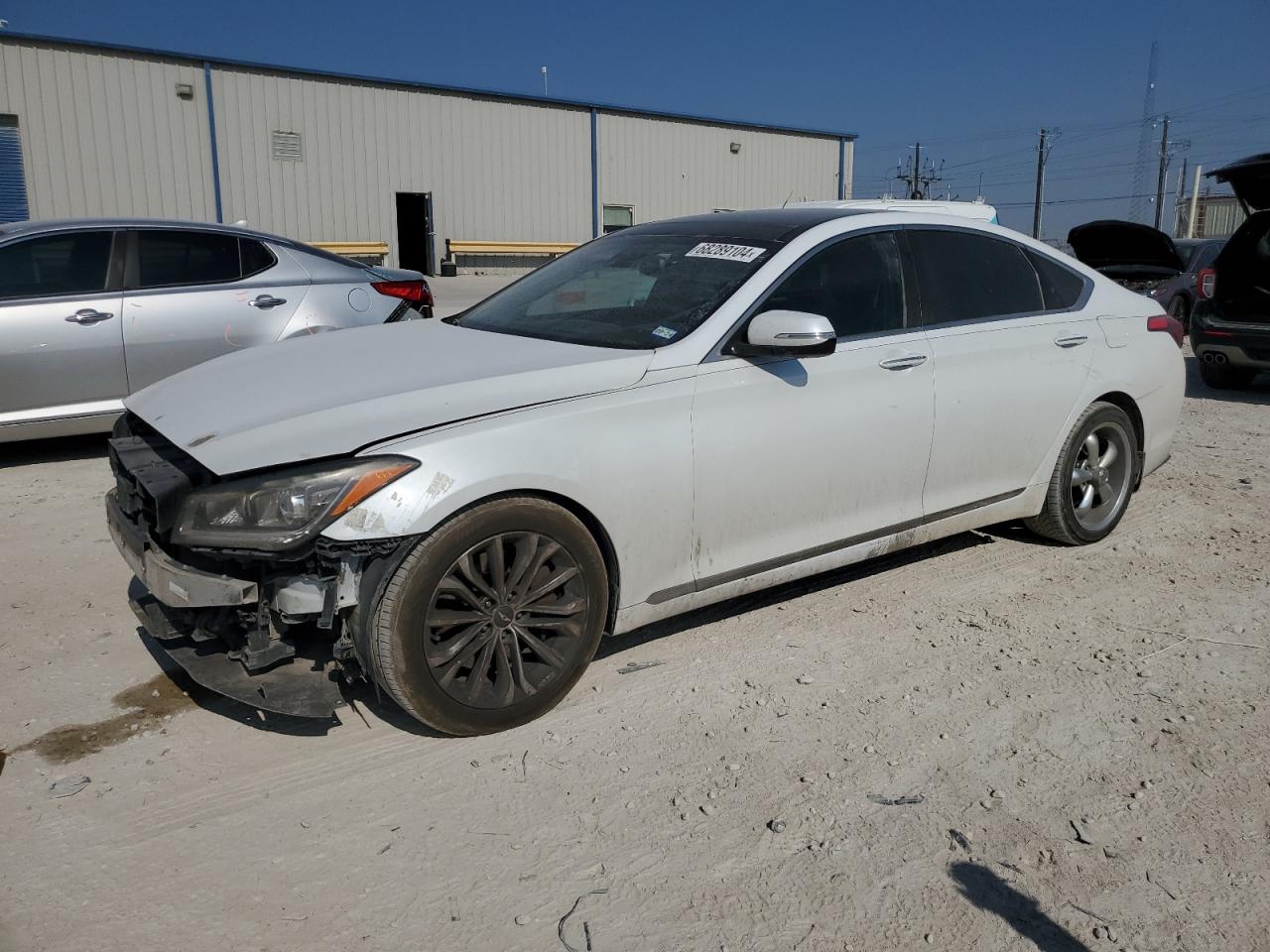 Lot #3030706101 2015 HYUNDAI GENESIS 3.