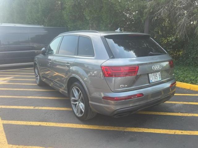 VIN WA1VAAF74JD002450 2018 Audi Q7, Prestige no.3