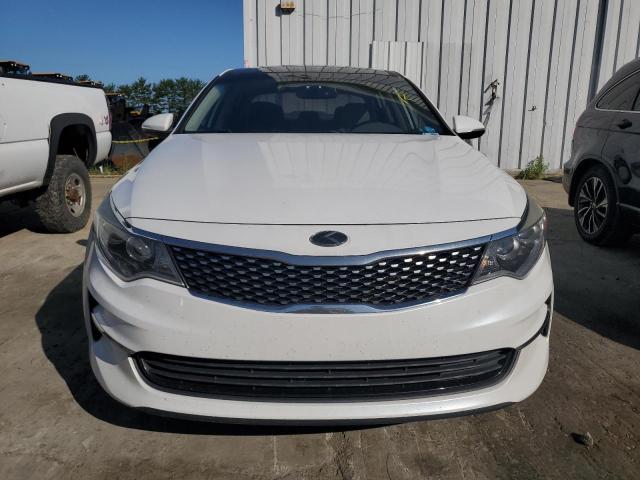 VIN 5XXGU4L33GG118777 2016 KIA Optima, EX no.5