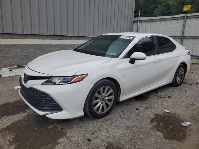 VIN 4T1B11HKXKU160461 2019 Toyota Camry, L no.1