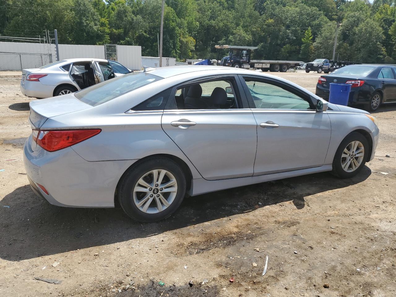 Lot #2804636268 2014 HYUNDAI SONATA GLS