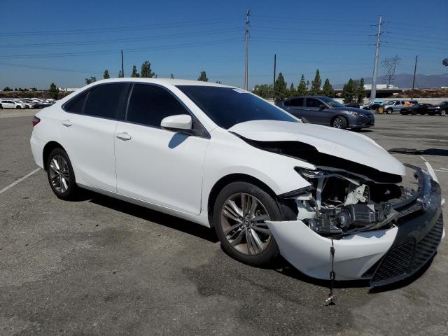 VIN 4T1BF1FK2FU075026 2015 Toyota Camry, LE no.4