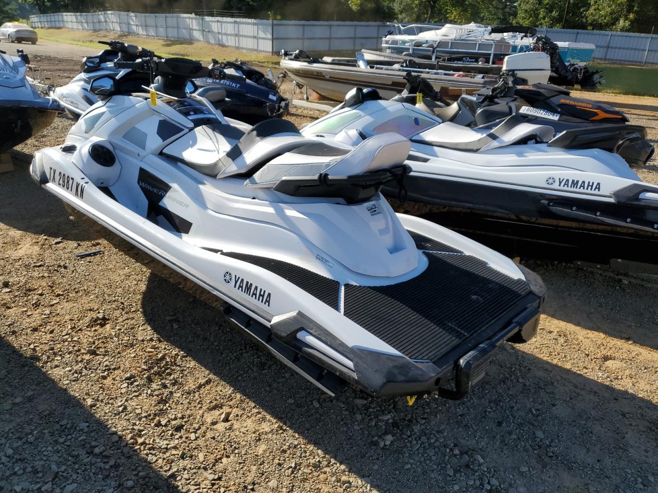 Lot #2923071079 2024 YAMAHA VX JETSKI