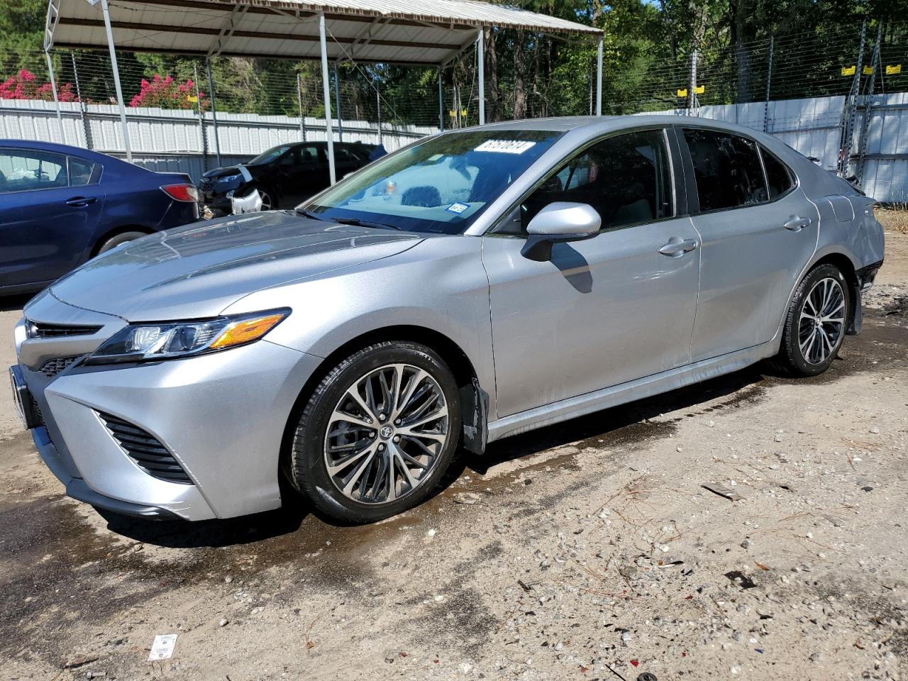 4T1B11HK5JU083030 TOYOTA CAMARY 2018