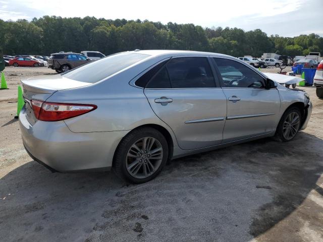 VIN 4T1BF1FK7FU928956 2015 Toyota Camry, LE no.3