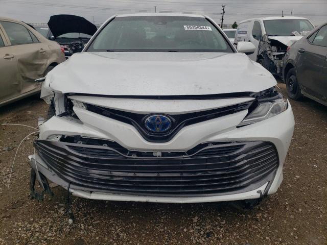 VIN 4T1B21HK3JU006847 2018 Toyota Camry, Hybrid no.5