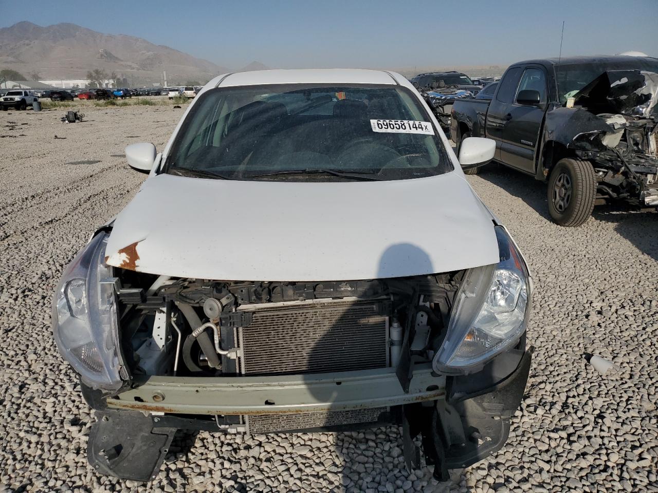 Lot #2872344757 2018 NISSAN VERSA S