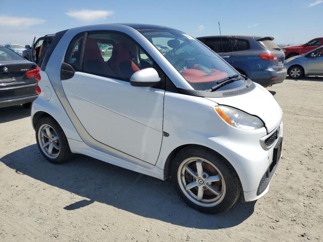 VIN WMEEJ3BA5DK694612 2013 SMART FORTWO no.4