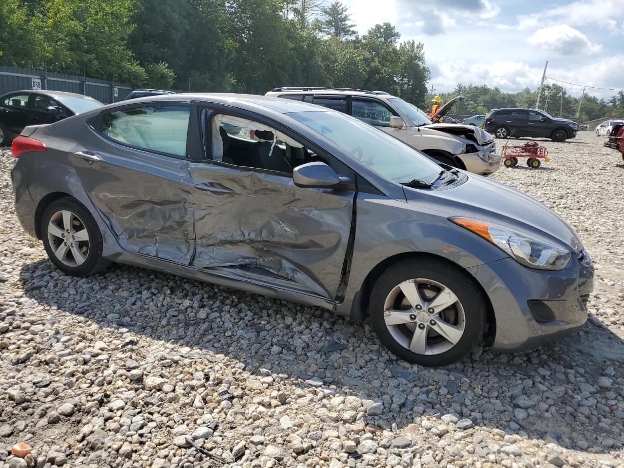 Lot #2874468817 2013 HYUNDAI ELANTRA GL