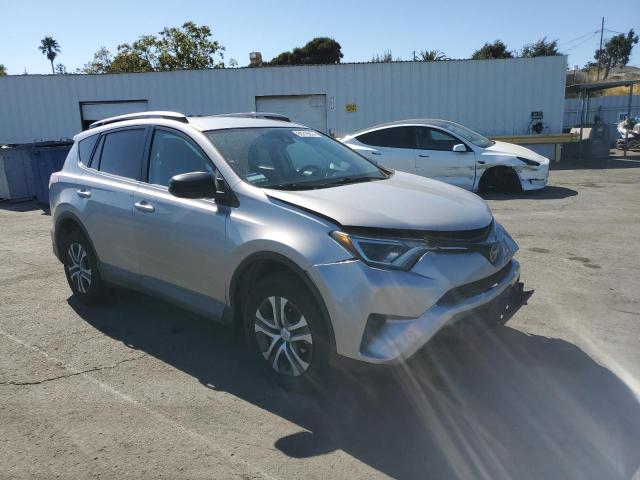 VIN 2T3ZFREV7HW341269 2017 Toyota RAV4, LE no.4