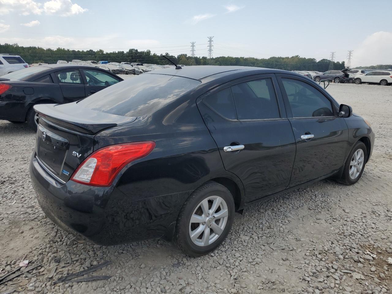 Lot #2791666166 2014 NISSAN VERSA S