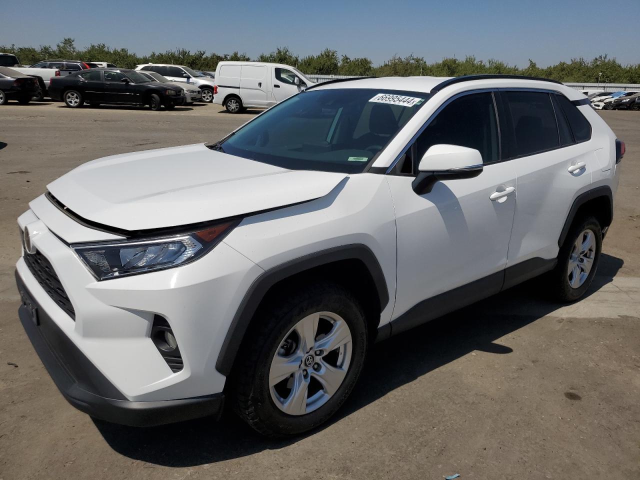 Toyota RAV4 2021 XLE