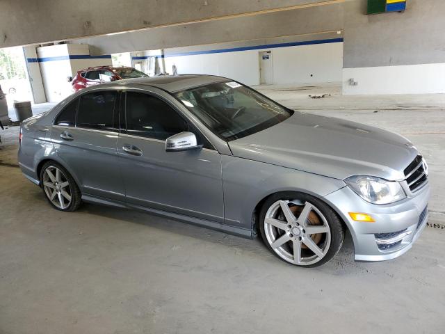 VIN WDDGF8AB3EA908543 2014 Mercedes-Benz C-Class, 3... no.4