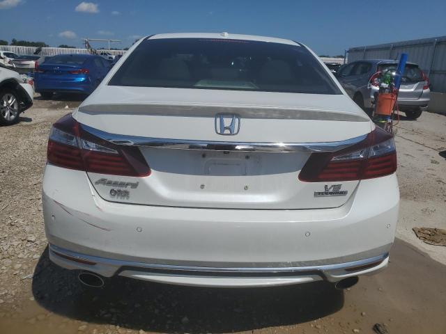2017 HONDA ACCORD TOU - 1HGCR3F94HA008149
